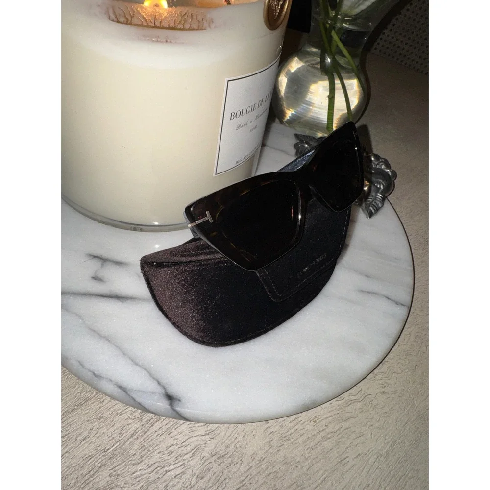 Tom Ford Wyatt TF871 Sunglasses Dark Havana Tortoise‎ Cat Eye 52F 56mm Italy